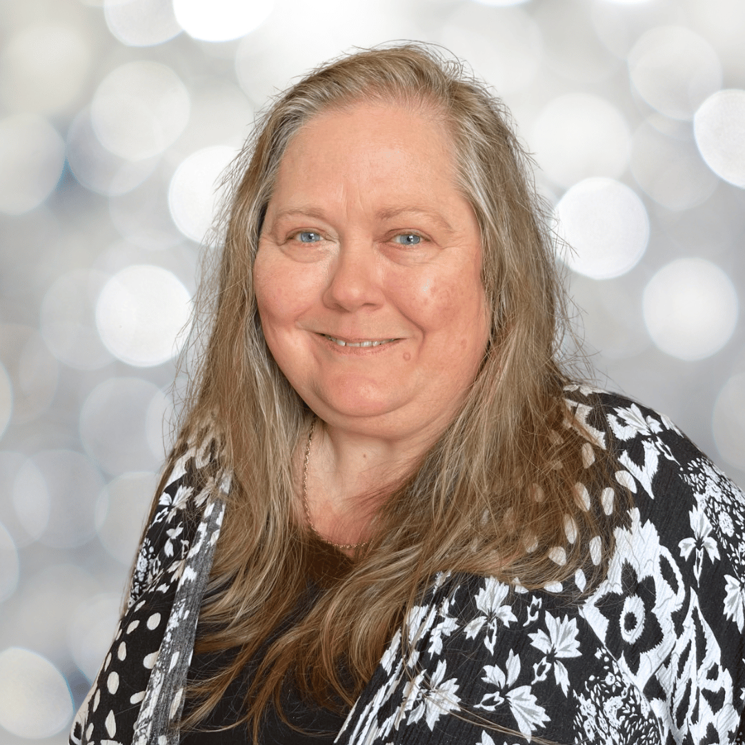 Karoline Wellborne - 2mtrust Senior Paraplanner - Pensions and Investments